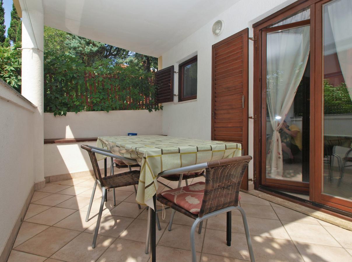 Apartments Luciano 1728 Premantura Zewnętrze zdjęcie