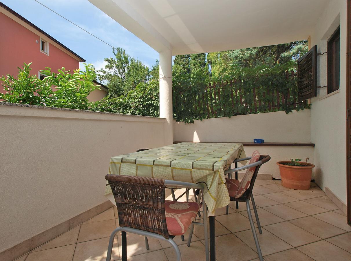 Apartments Luciano 1728 Premantura Zewnętrze zdjęcie